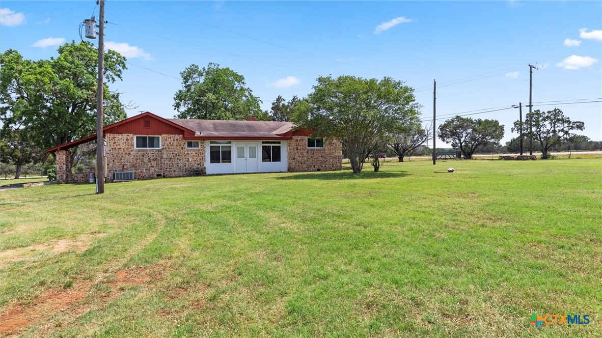 153 Lone Oak Road Property Photo 4