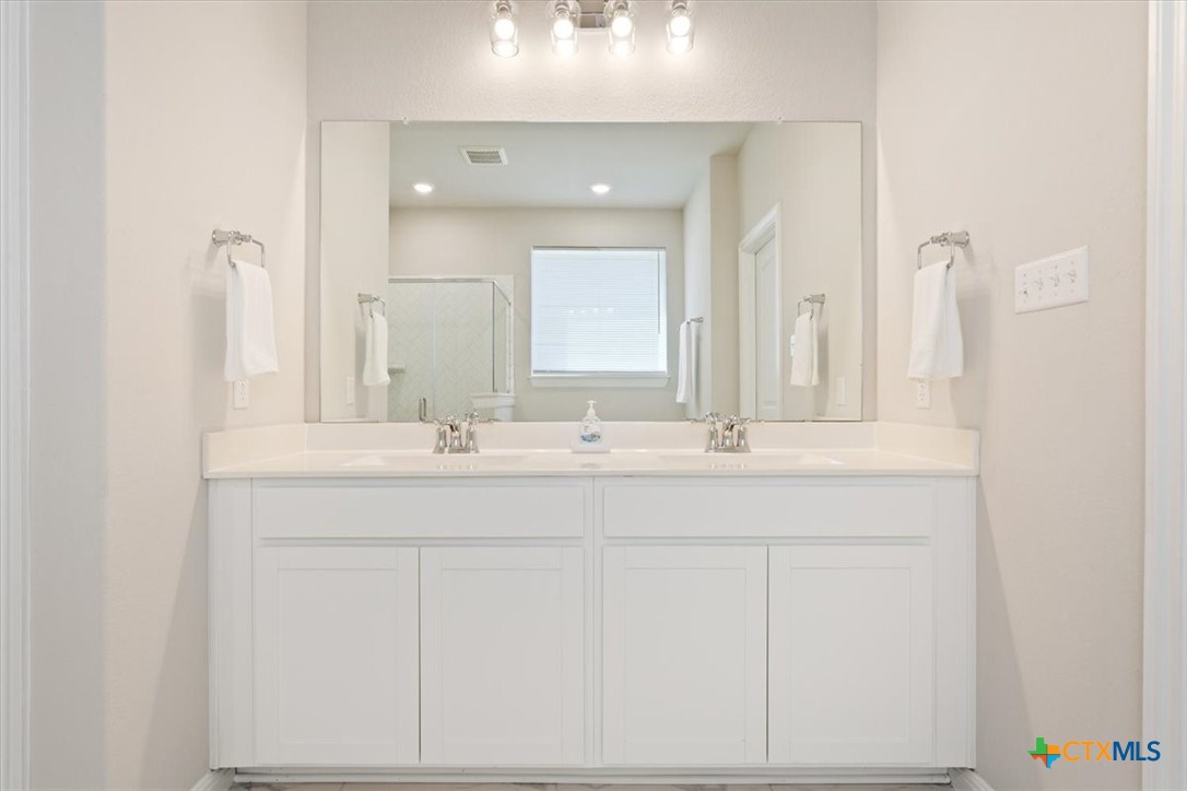 303 Blackbear Drive Property Photo 18