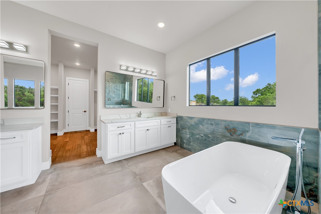 6846 Spring Branch Road Property Photo 21