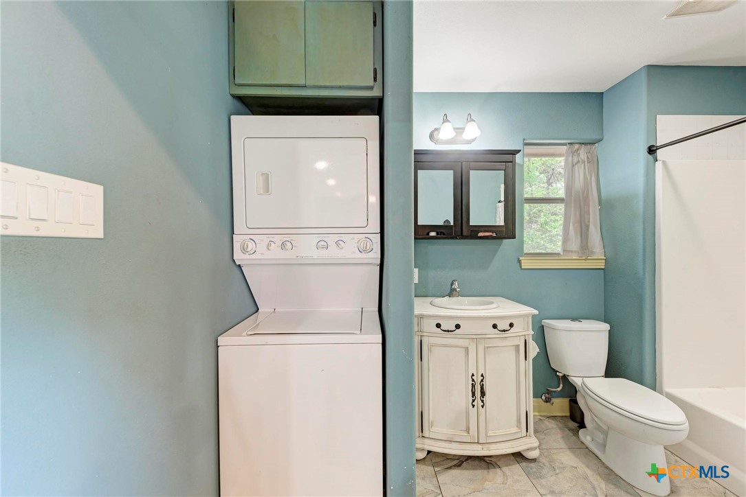 12326 Hanging Valley Drive Property Photo 32