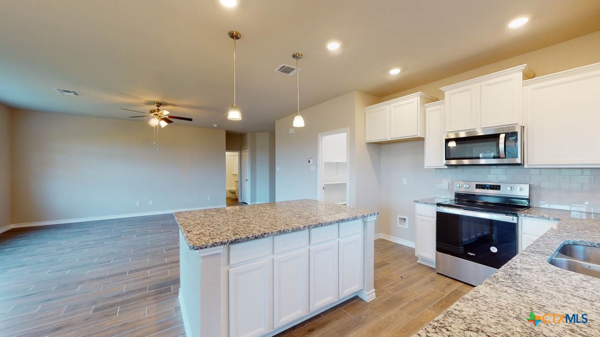 1707 Paint Horse Trail Property Photo 10
