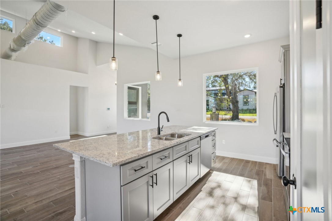 3006 Dew Drop Property Photo 9