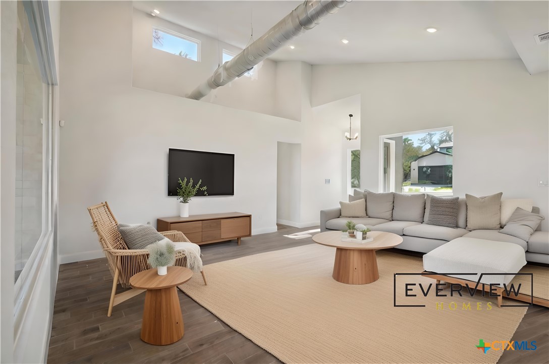 3006 Dew Drop Property Photo 13