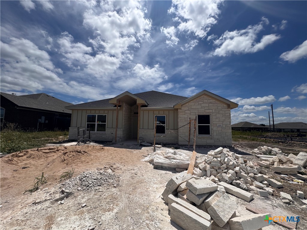 309 Shadbush Drive Property Photo 2