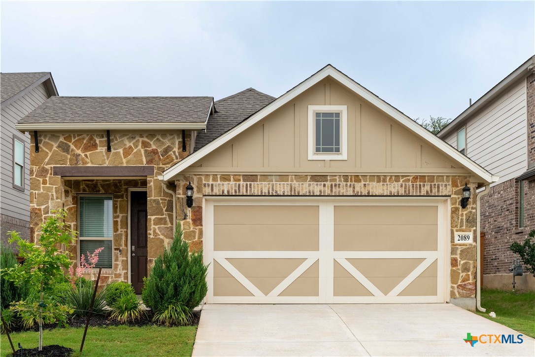 2089 Egret Avenue Property Photo 1