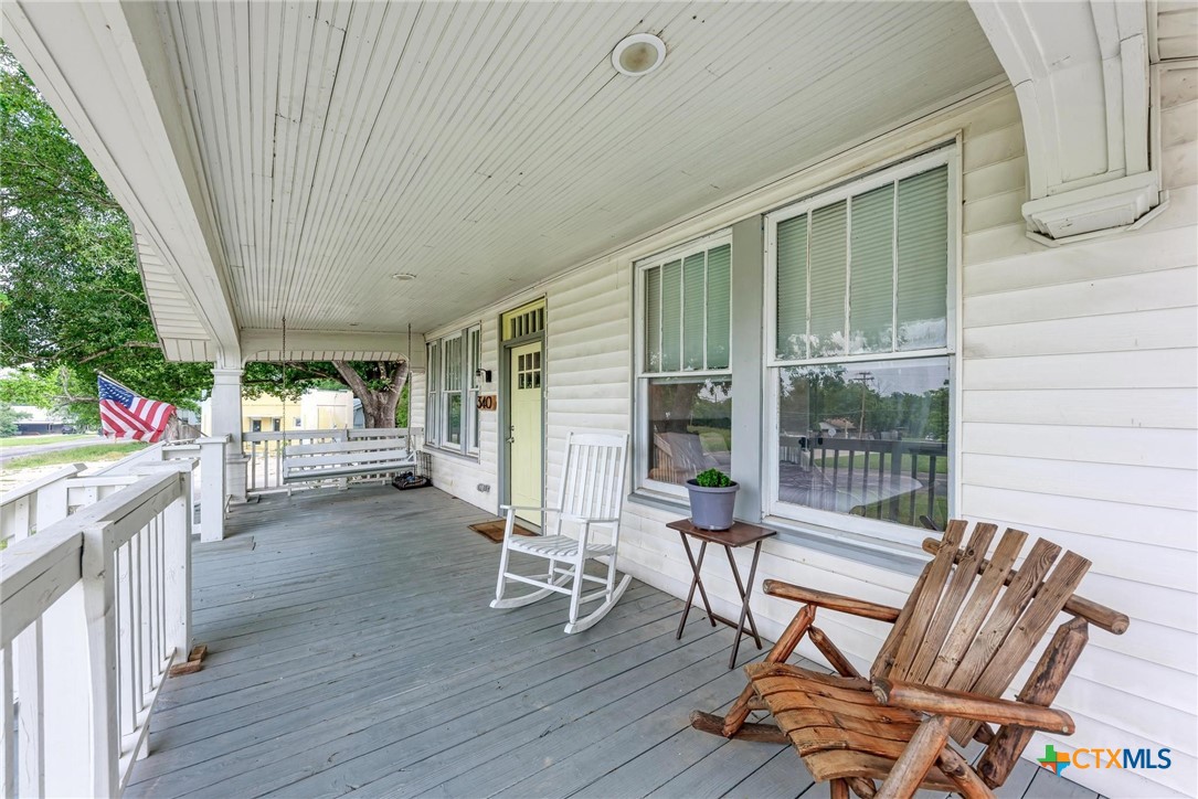 340 Ackerman Street Property Photo 5