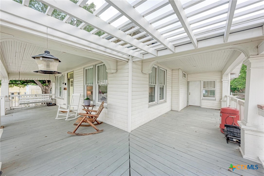 340 Ackerman Street Property Photo 6