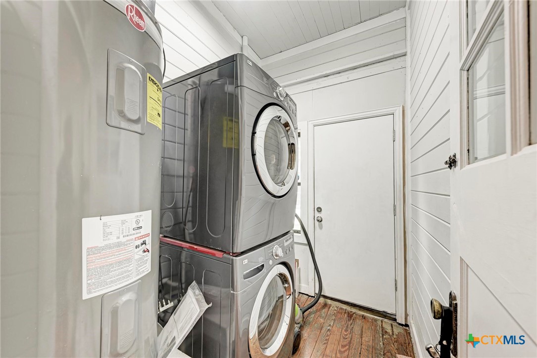340 Ackerman Street Property Photo 33