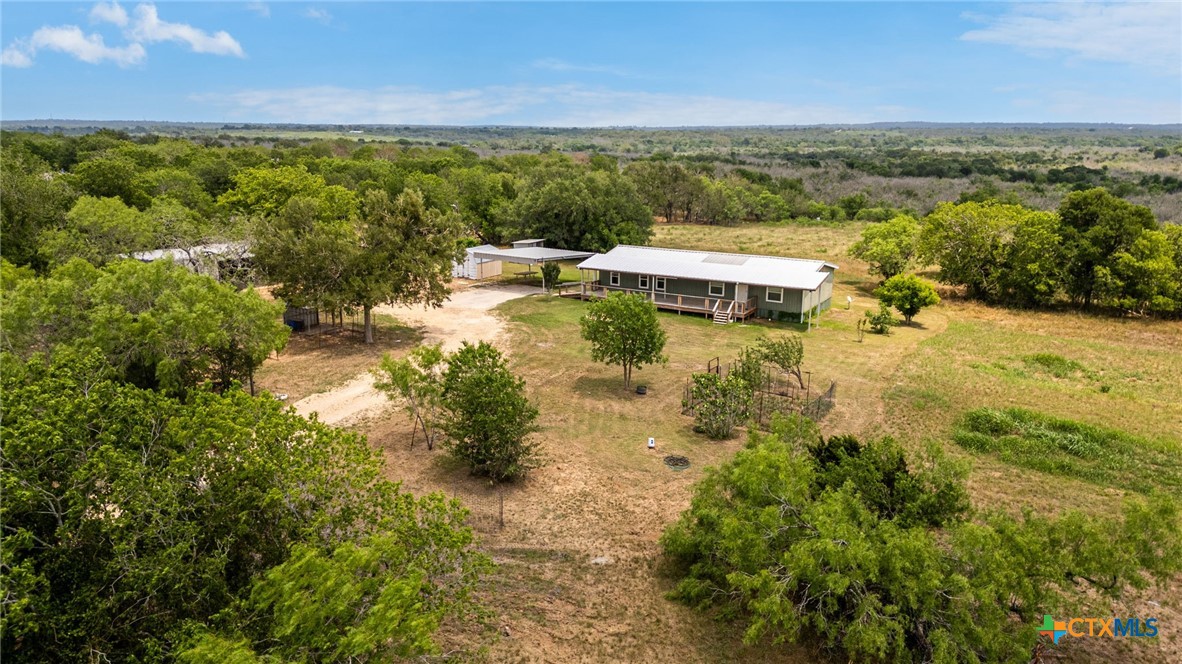 411 Fm 86 Property Photo 2