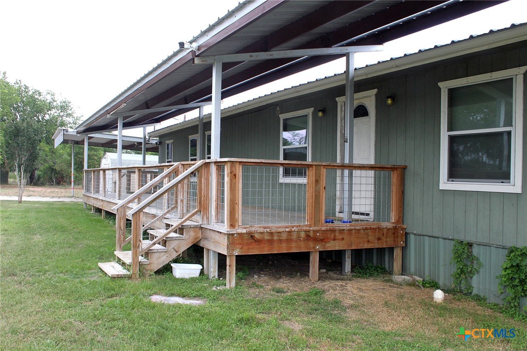 411 Fm 86 Property Photo 3