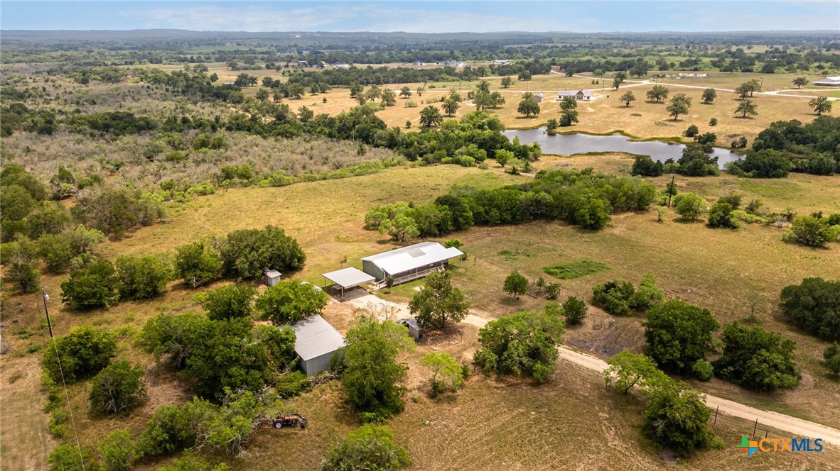 411 Fm 86 Property Photo 8