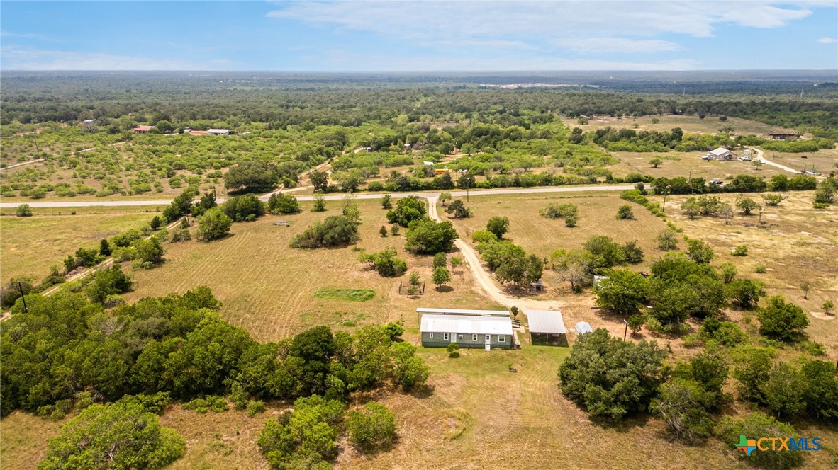 411 Fm 86 Property Photo 12