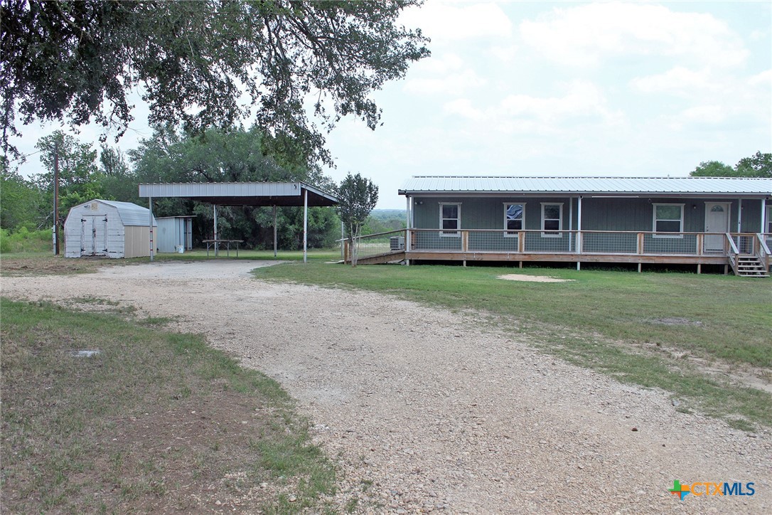 411 Fm 86 Property Photo 13
