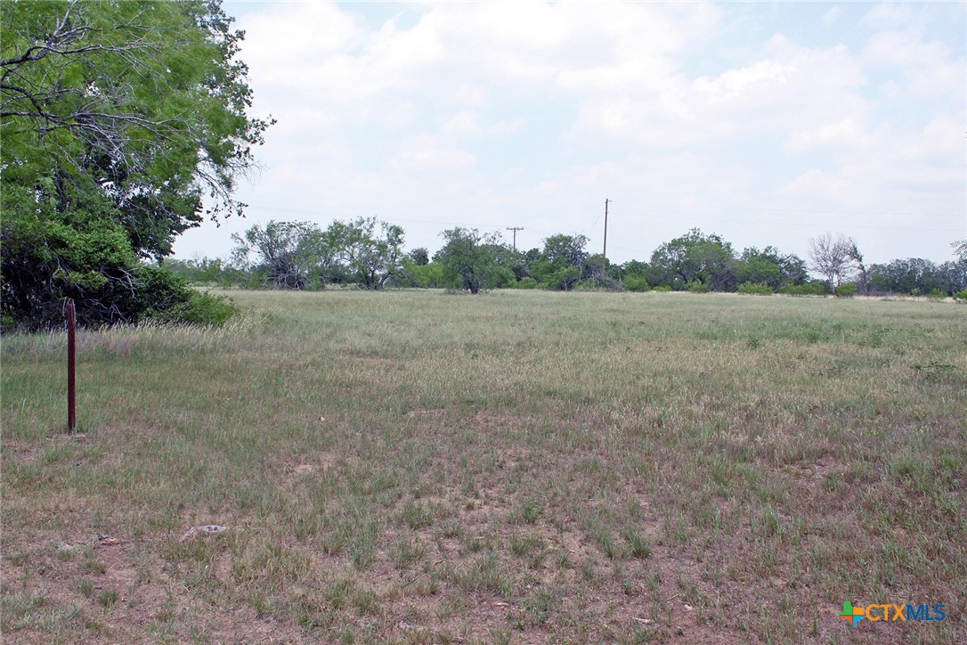 411 Fm 86 Property Photo 14