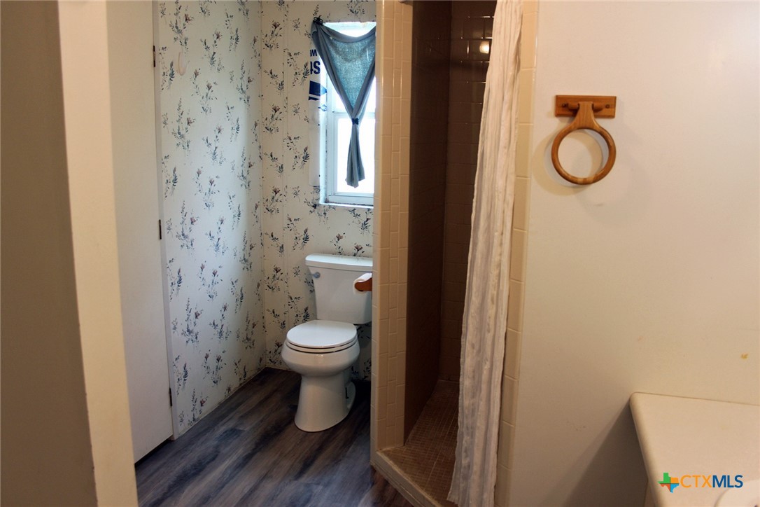 411 Fm 86 Property Photo 21
