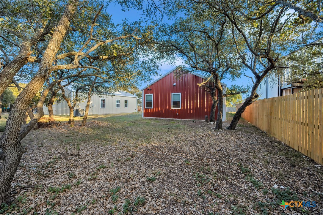 904 Central Boulevard Property Photo 22