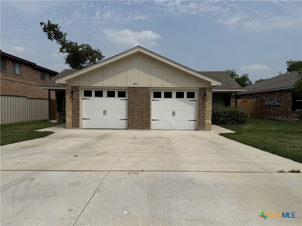 1204 N 8th Street A Property Photo 1