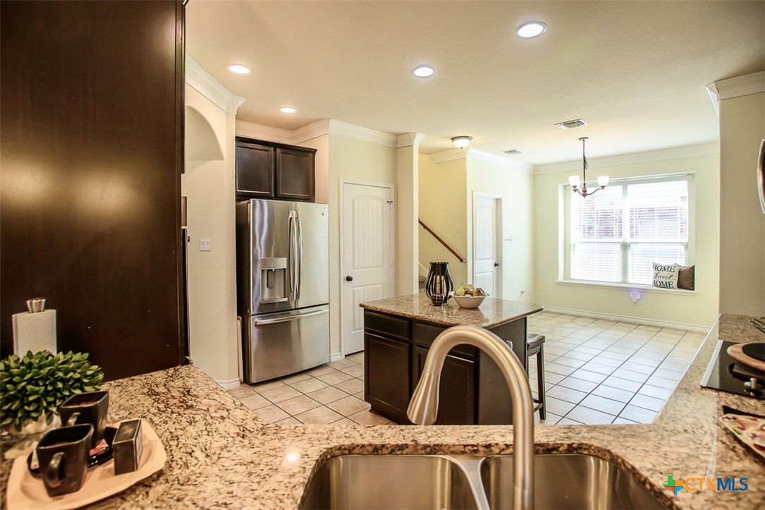 807 Valentino Drive Property Photo 20