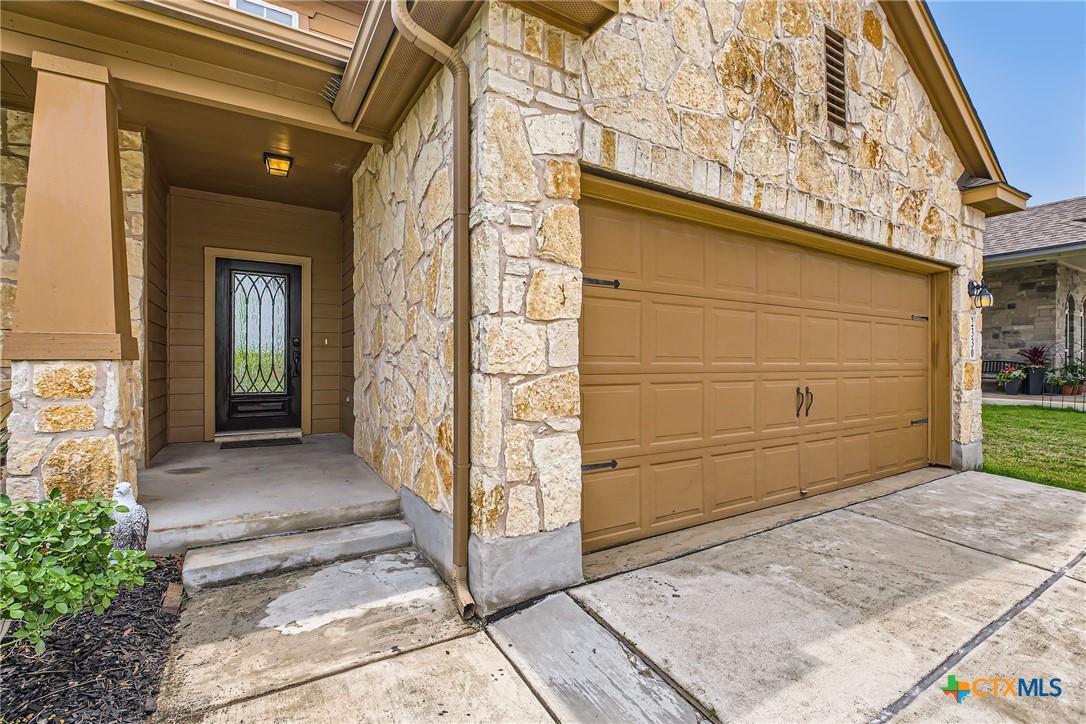 2330 Blake Way Property Photo 5