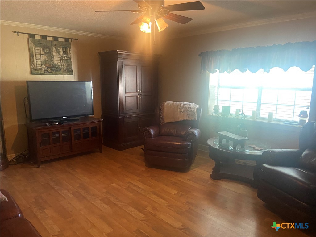 1002 Magnolia Street Property Photo 4