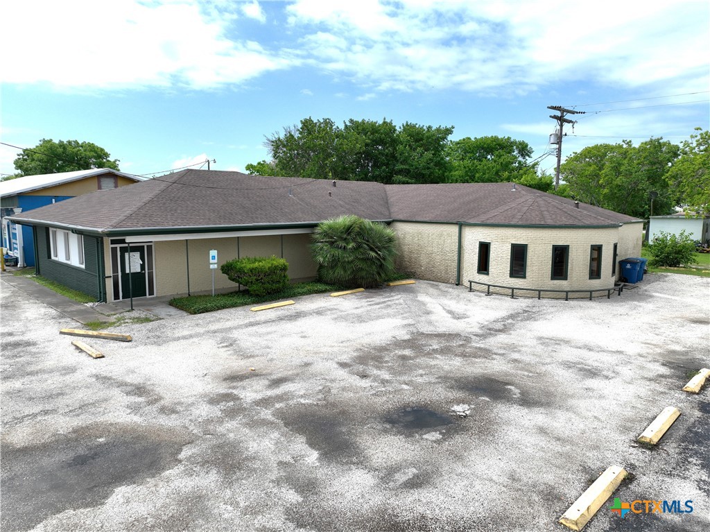 605 N Virginia Street Property Photo 1