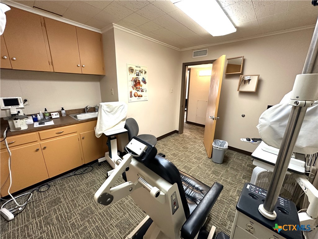 605 N Virginia Street Property Photo 11