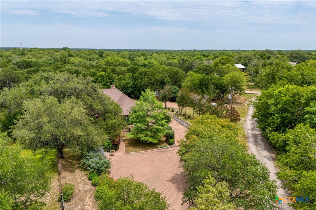 200 Red Bird Lane Property Photo 1