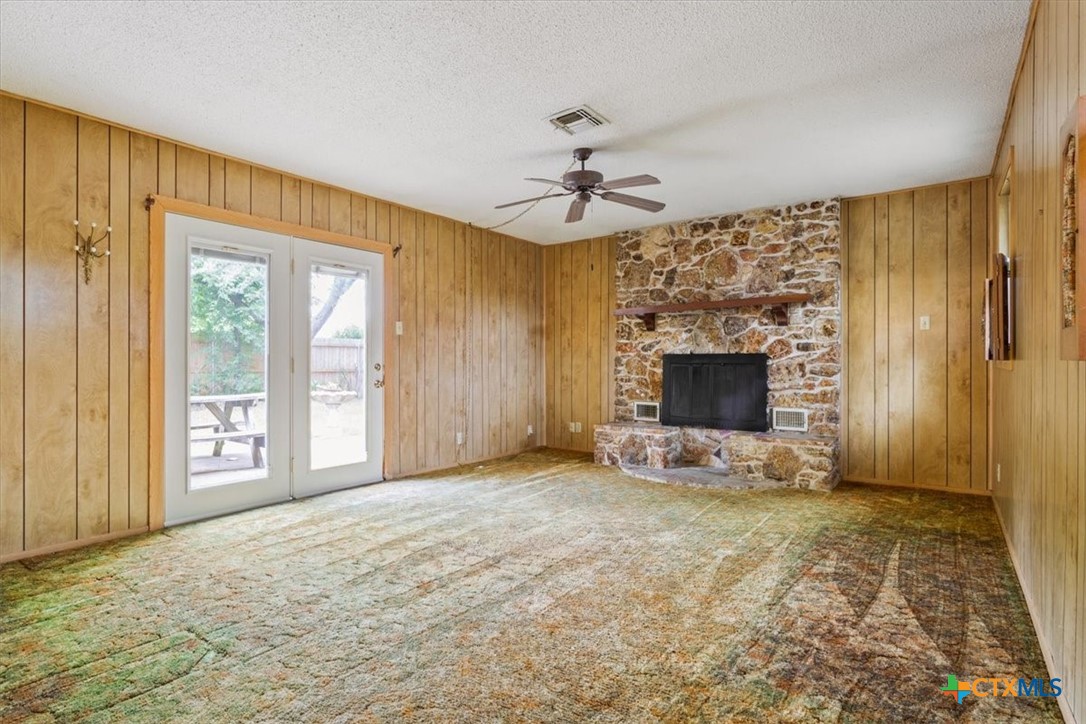 4412 Briar Cliff Road Property Photo 6