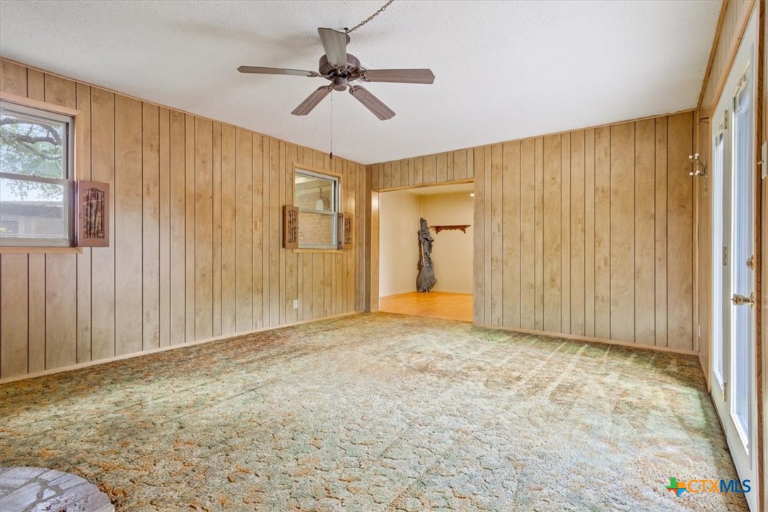 4412 Briar Cliff Road Property Photo 8