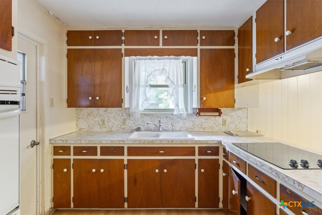 4412 Briar Cliff Road Property Photo 12