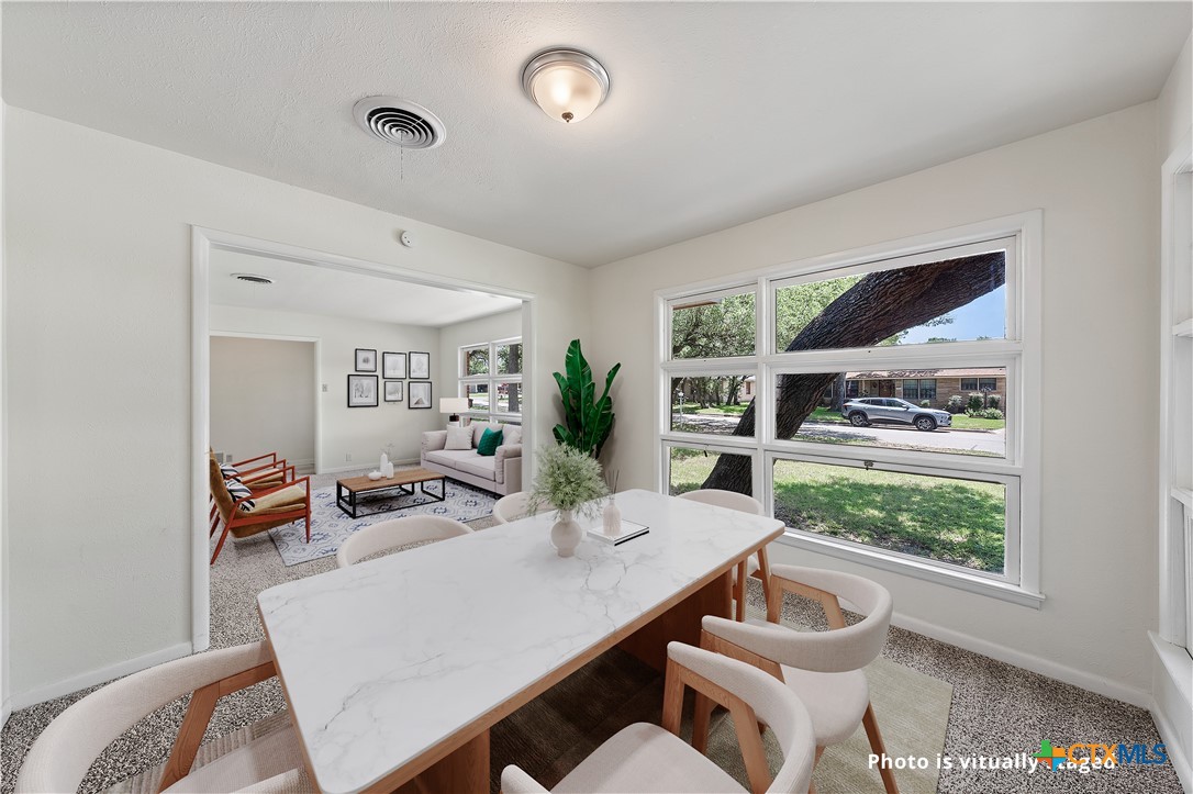 2904 W Avenue R Property Photo 6