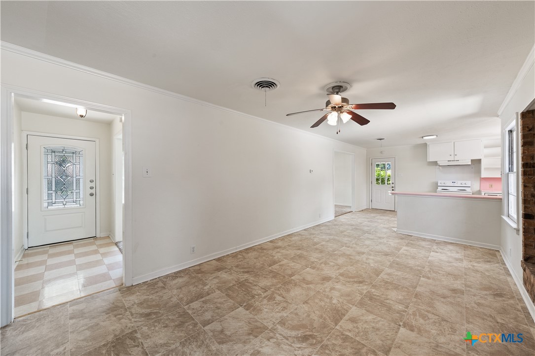 2904 W Avenue R Property Photo 26