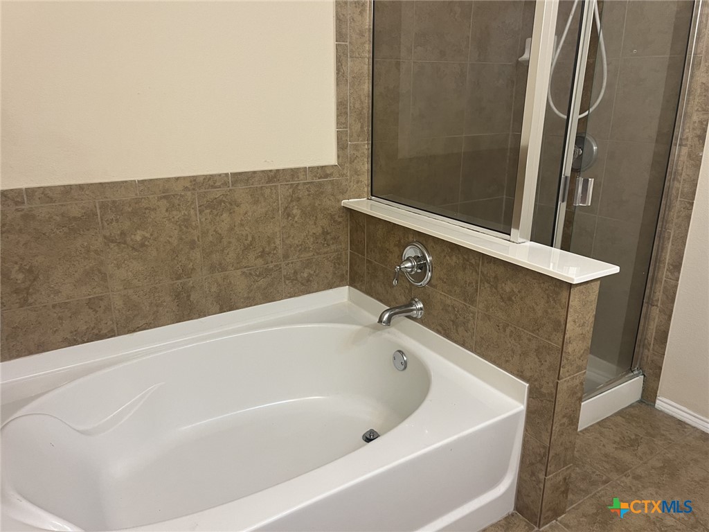 9210 Devonshire Court Property Photo 12