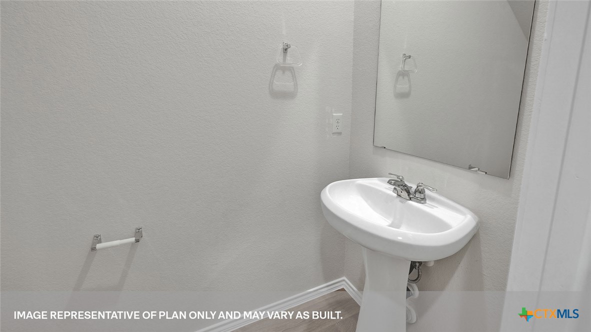 205 Varner Way Property Photo 5