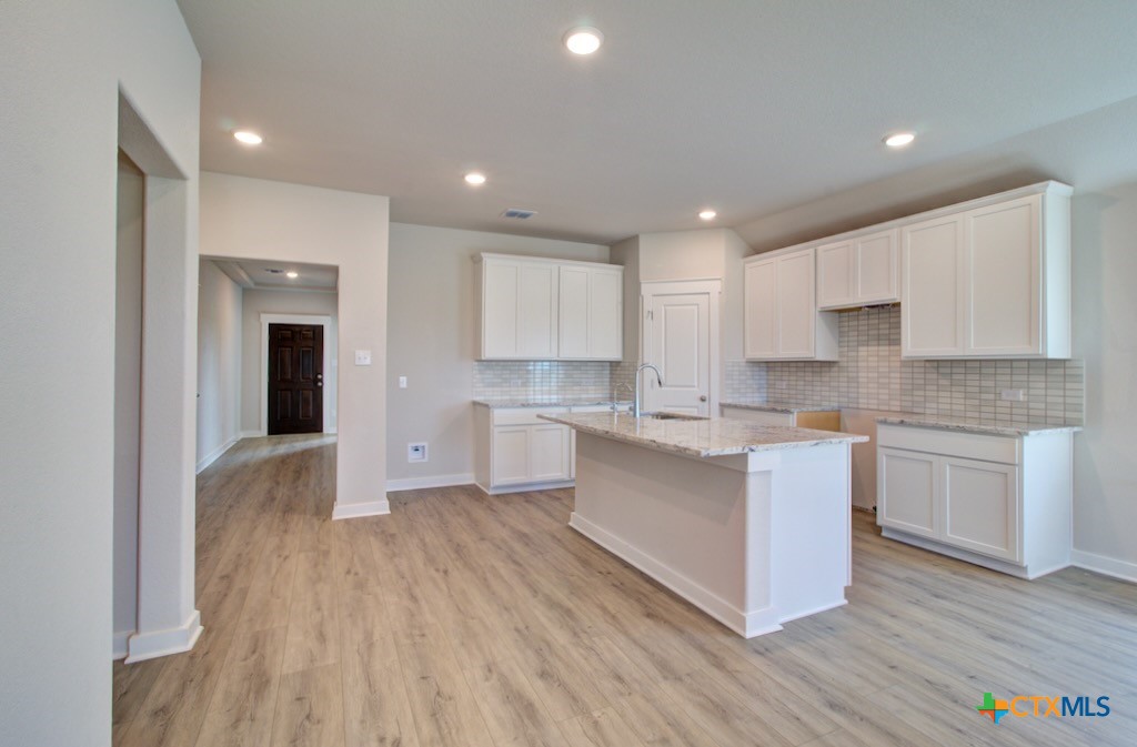 11152 Gaillardia Valley Property Photo 8