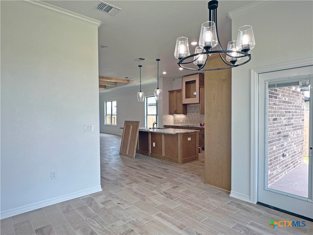 2026 Yarrow Road Property Photo 9