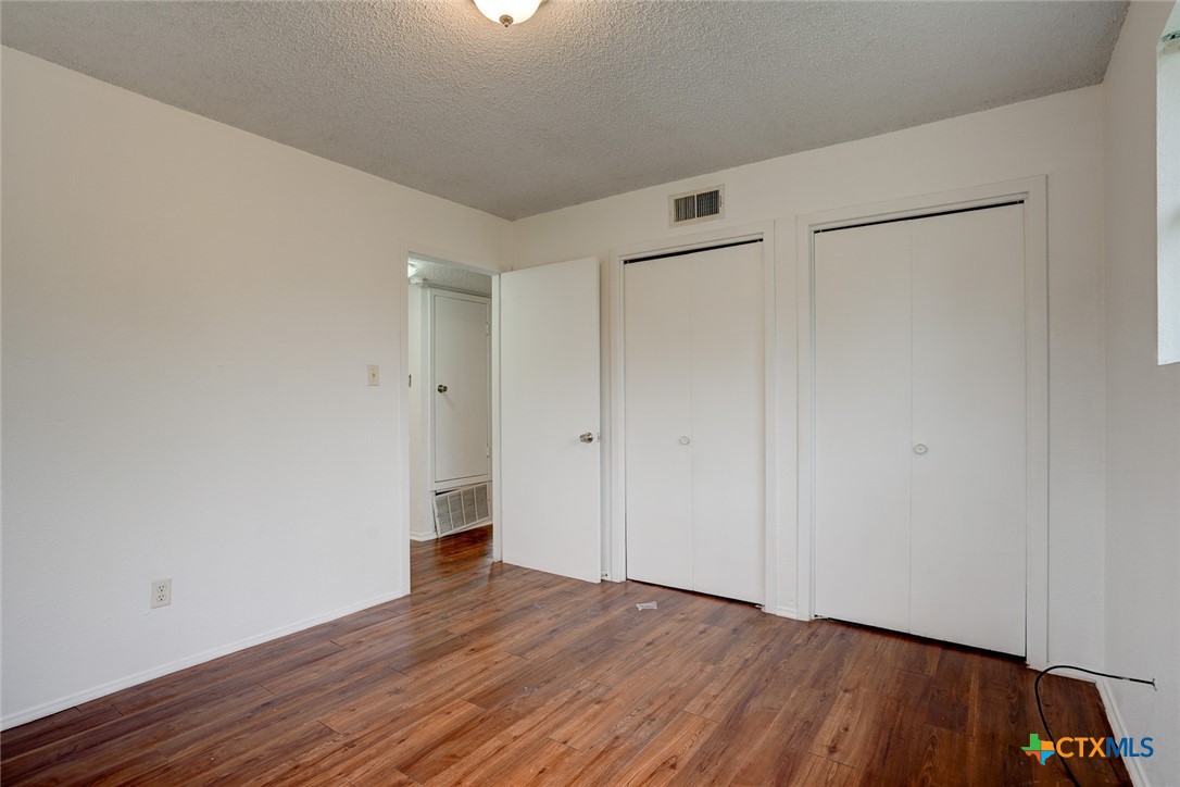 748 Old Martindale Road Property Photo 15