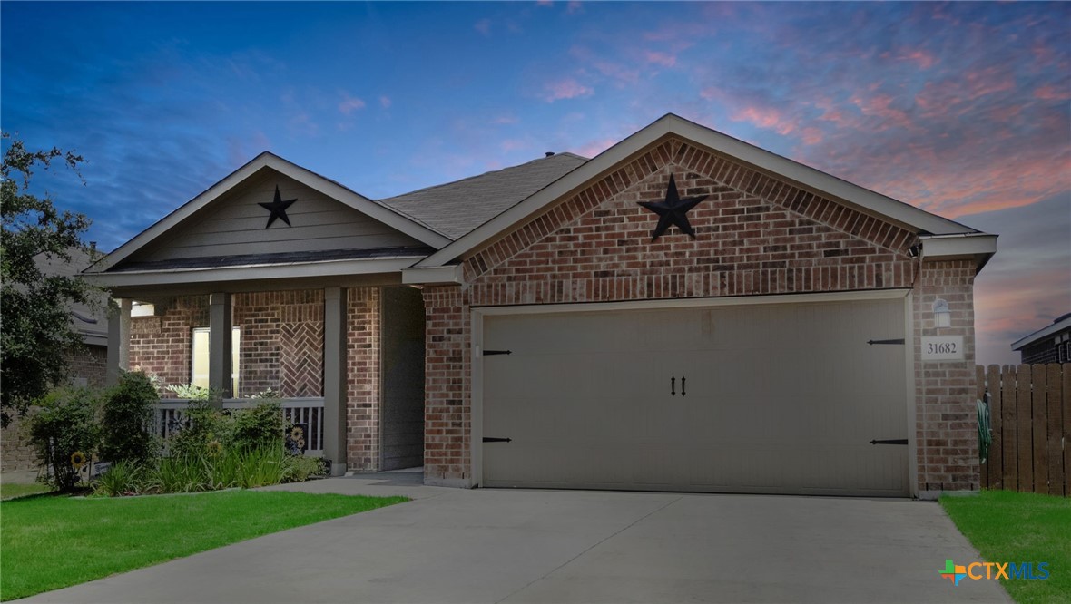 31682 Nimbus Drive Property Photo 1