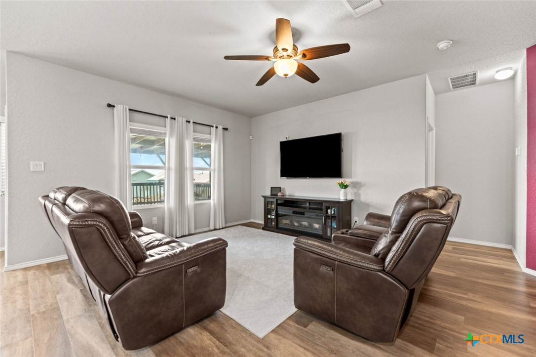 31682 Nimbus Drive Property Photo 7