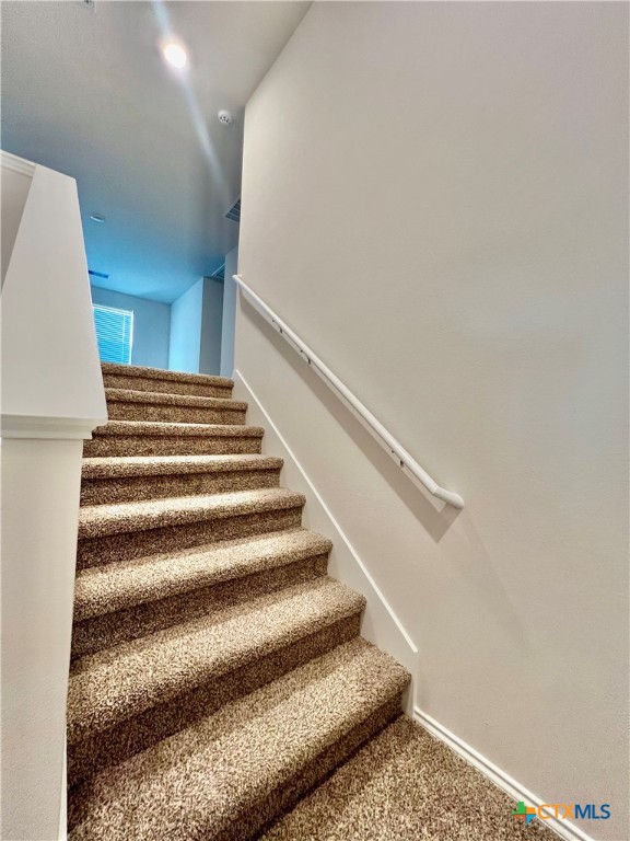 1708 Violeteared Way Property Photo 25