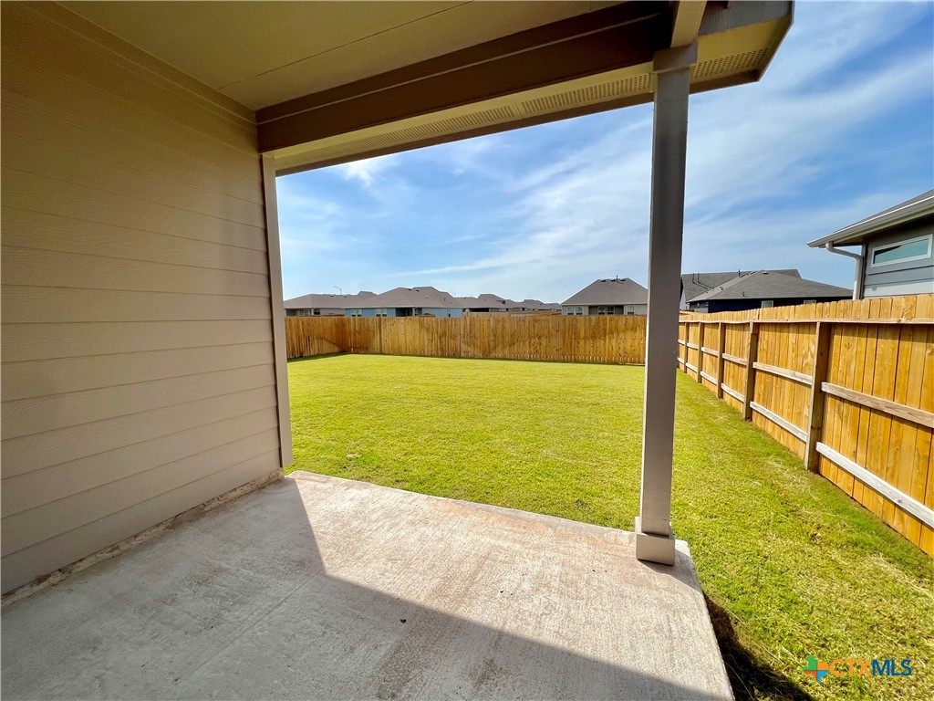 1708 Violeteared Way Property Photo 30