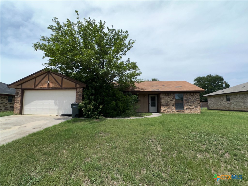 2311 Tiffany Drive Property Photo 1