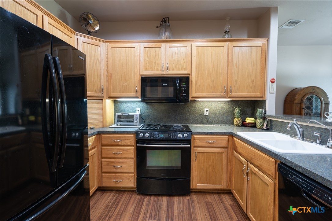 11525 Fm 86 Property Photo 13