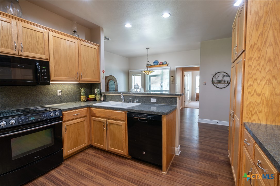 11525 Fm 86 Property Photo 15