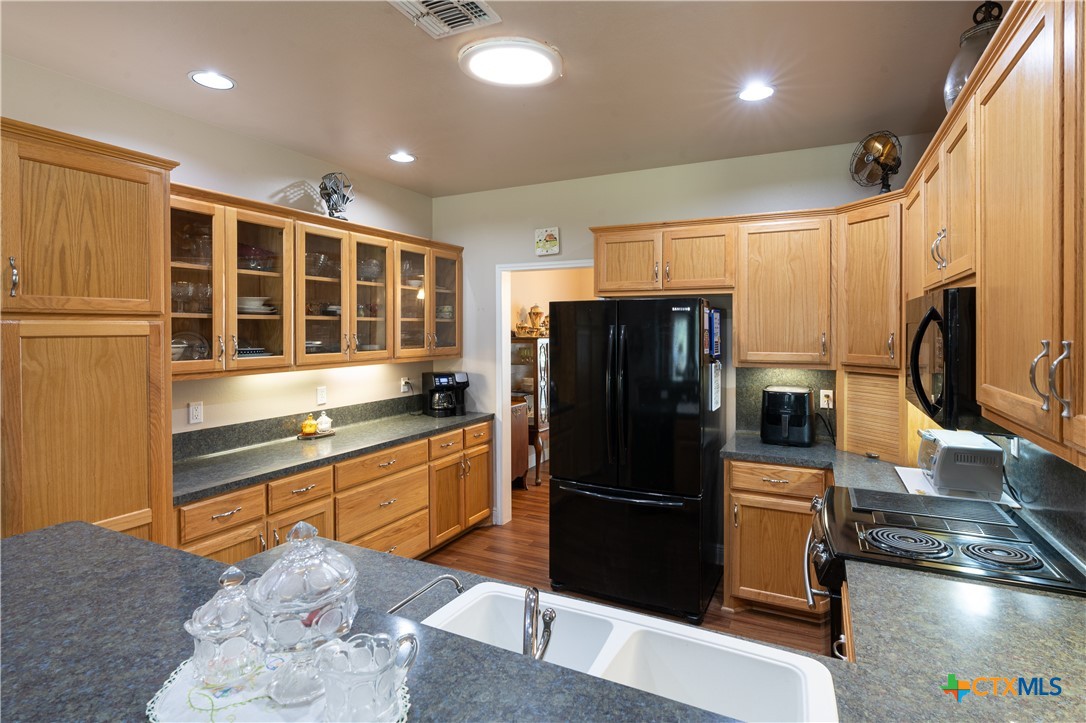 11525 Fm 86 Property Photo 16