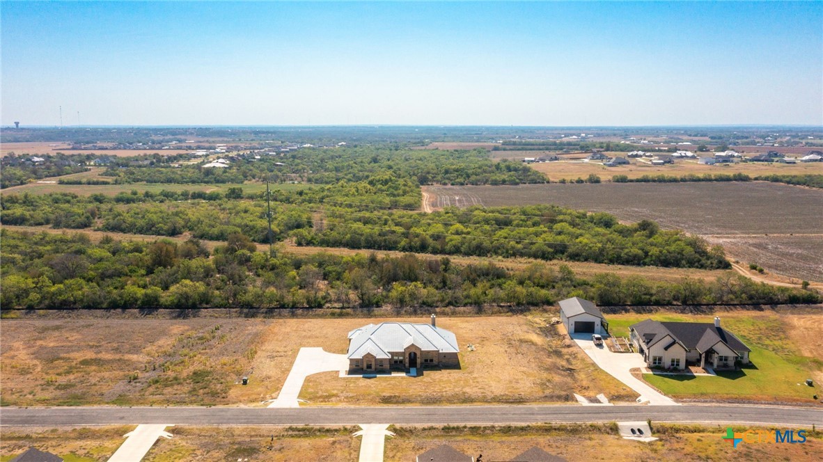 321 Farmhouse Drive Property Photo 1