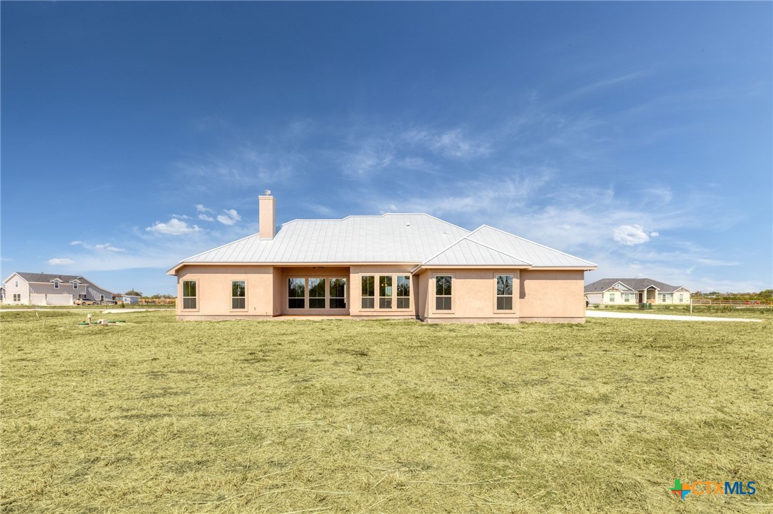 321 Farmhouse Drive Property Photo 39