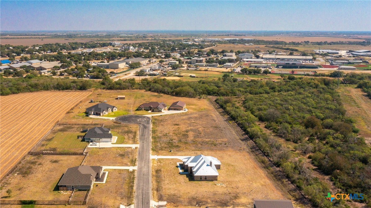 321 Farmhouse Drive Property Photo 42