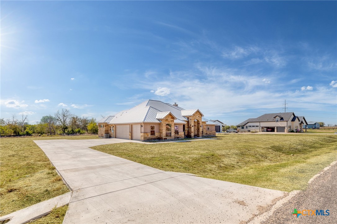 321 Farmhouse Drive Property Photo 47