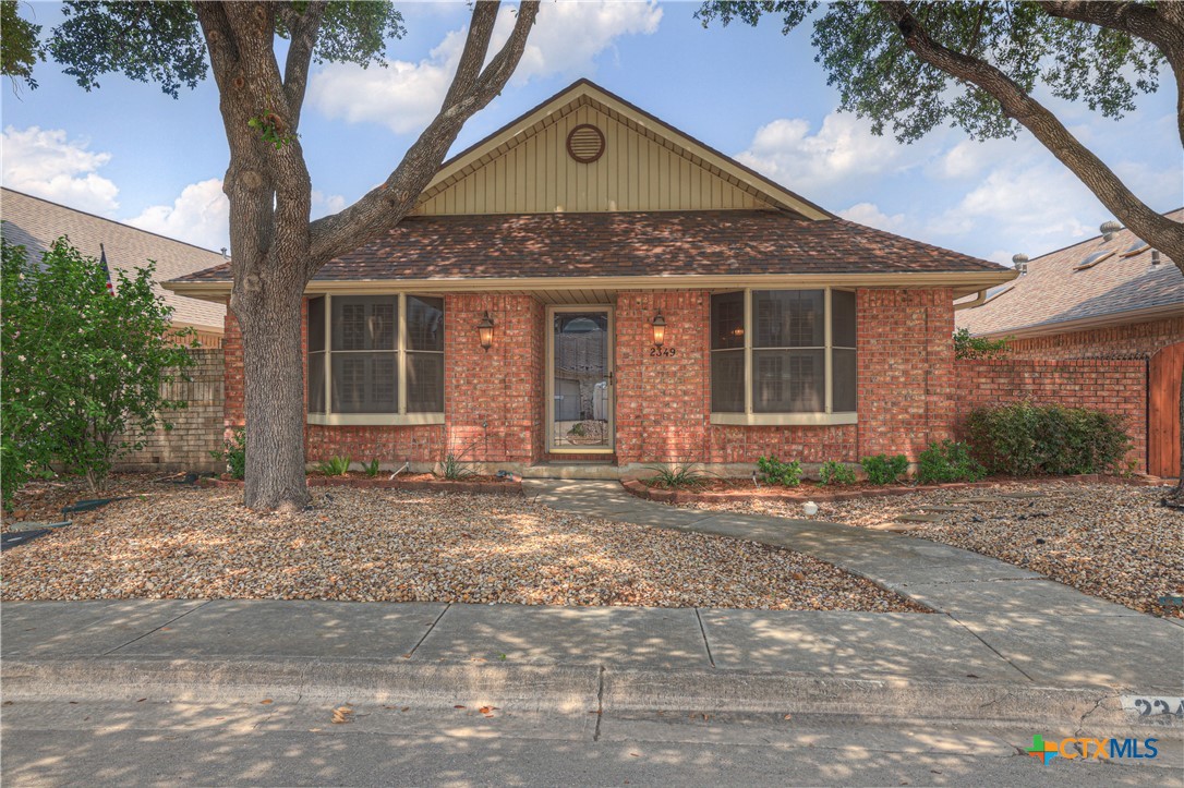 2349 Essex Grace Property Photo 1